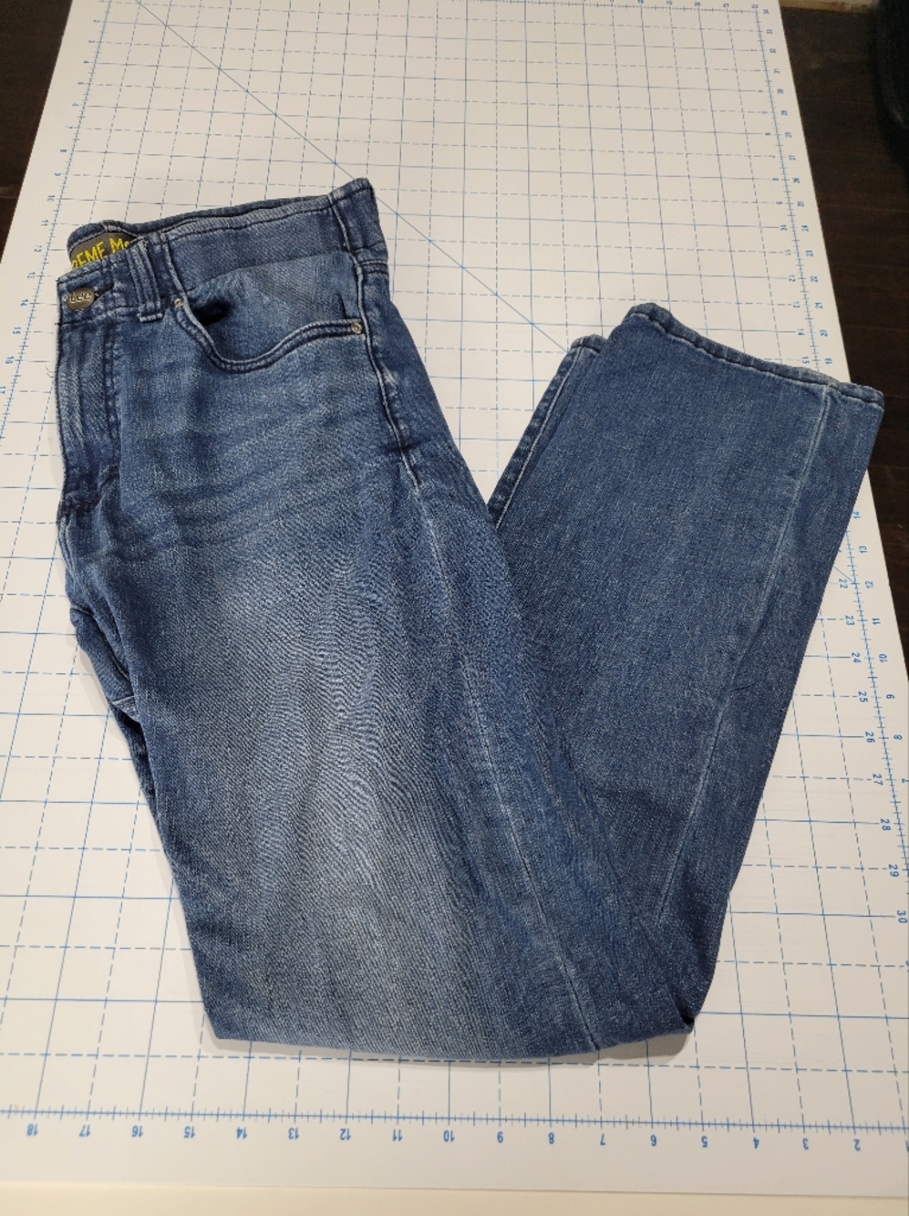 Lee Extreme Motion Slim Fit Straight Leg Jeans